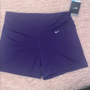 NWT WOMEN NIKE BIKER/TRAINER SHORTS